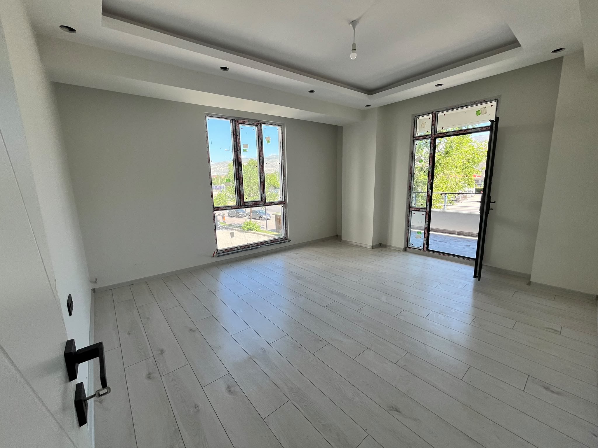 MABEL'DEN TAŞKOLU İNŞAATTA  SATILIK 2+1 ULTRA LÜKS DAİRE!